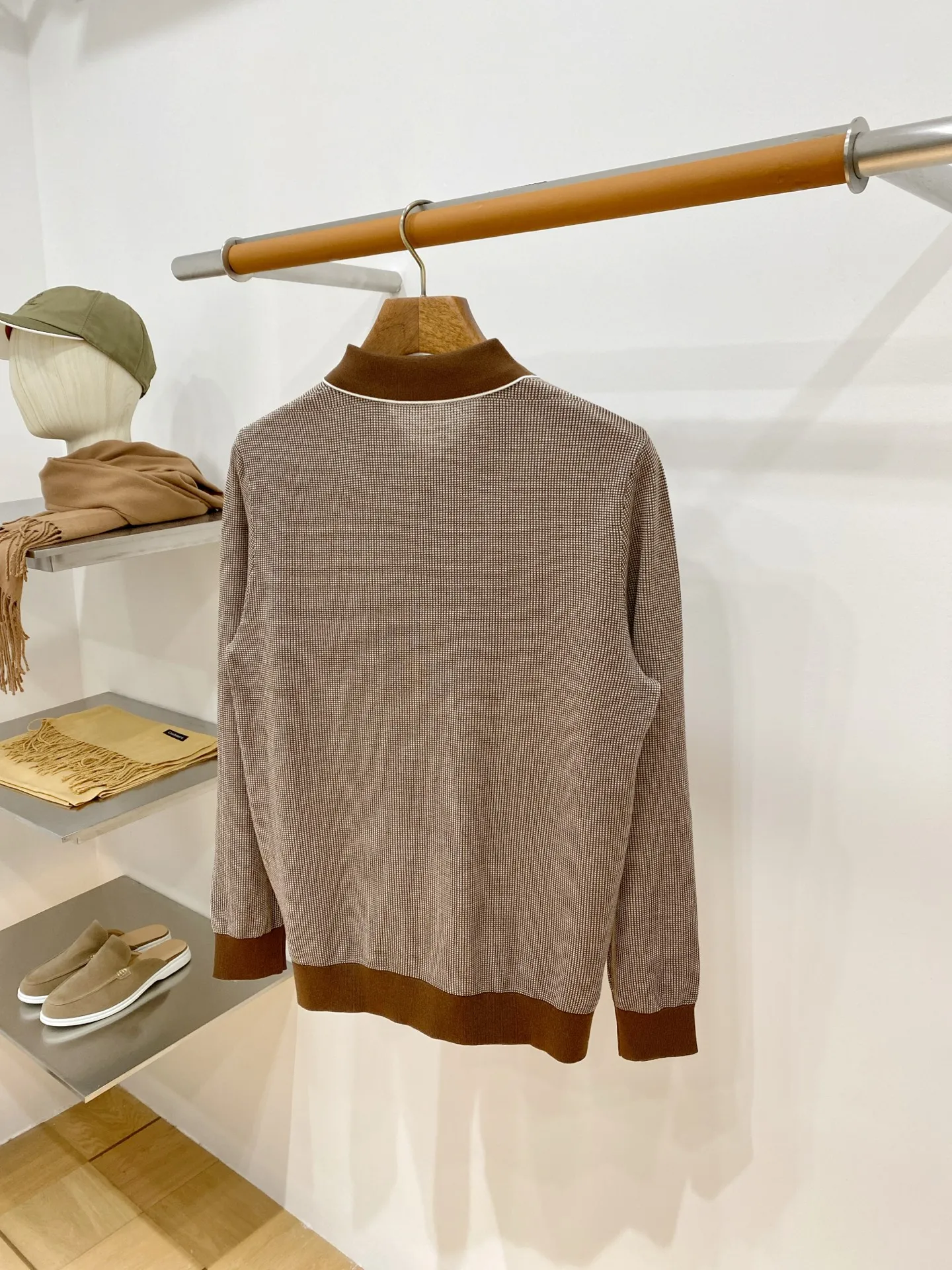 BC Classic is an old-money, gentlemanly and elegant style. The Classic Polo sweater is outlined in lines. There are always some items that can transcend seasons and trends and become eternal Classics. Selected top-quality wool fabrics are soft and silky to the touch, giving you just the right wearing experience in the warm sunshine of autumn and winter. The classic Polo collar design, with exquisite three buttons, is simple yet stylish, showing the unique sophistication and charm of men. It adds a touch of bright color to the whole, highlighting the wearer's unique taste. And the unique line design not only modifies the body shape, but also adds elegance and calmness. Every detail, every stitch and every detail has been carefully crafted to ensure excellent quality and durability! Sizes: M-3XL (48-56)